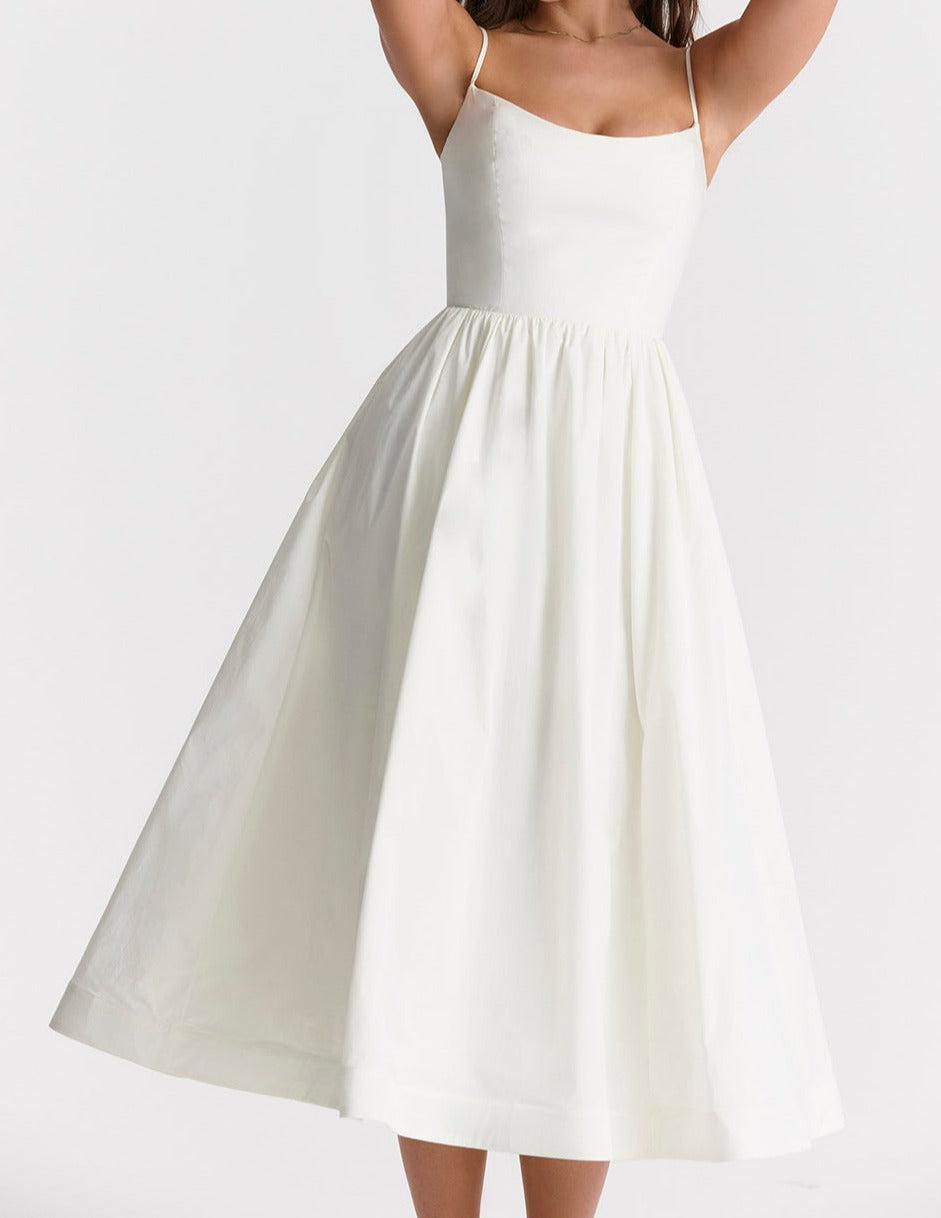 Emilia - Sophisticated Evening Gown