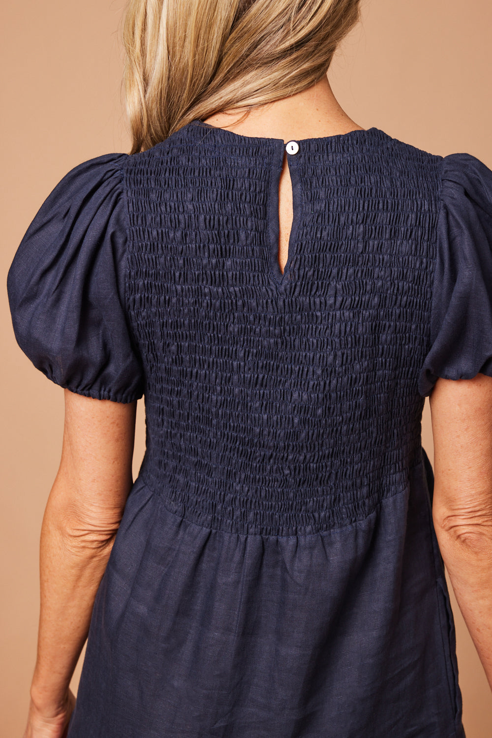 Minden Linen Shirred Short Sleeve Dress in Navy — gallery