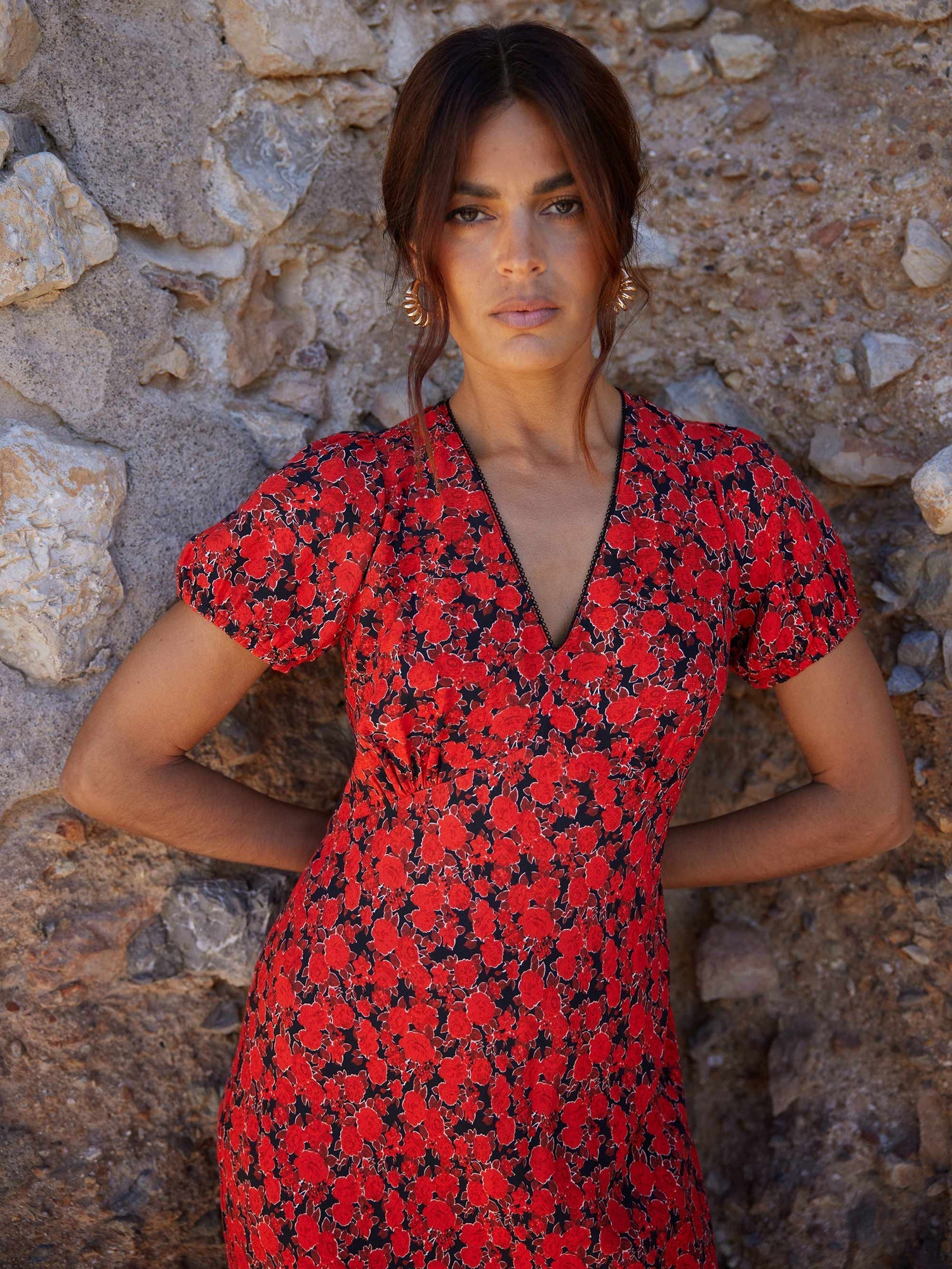 Red Blurred Floral Print Puff Sleeve Midi Dress — gallery