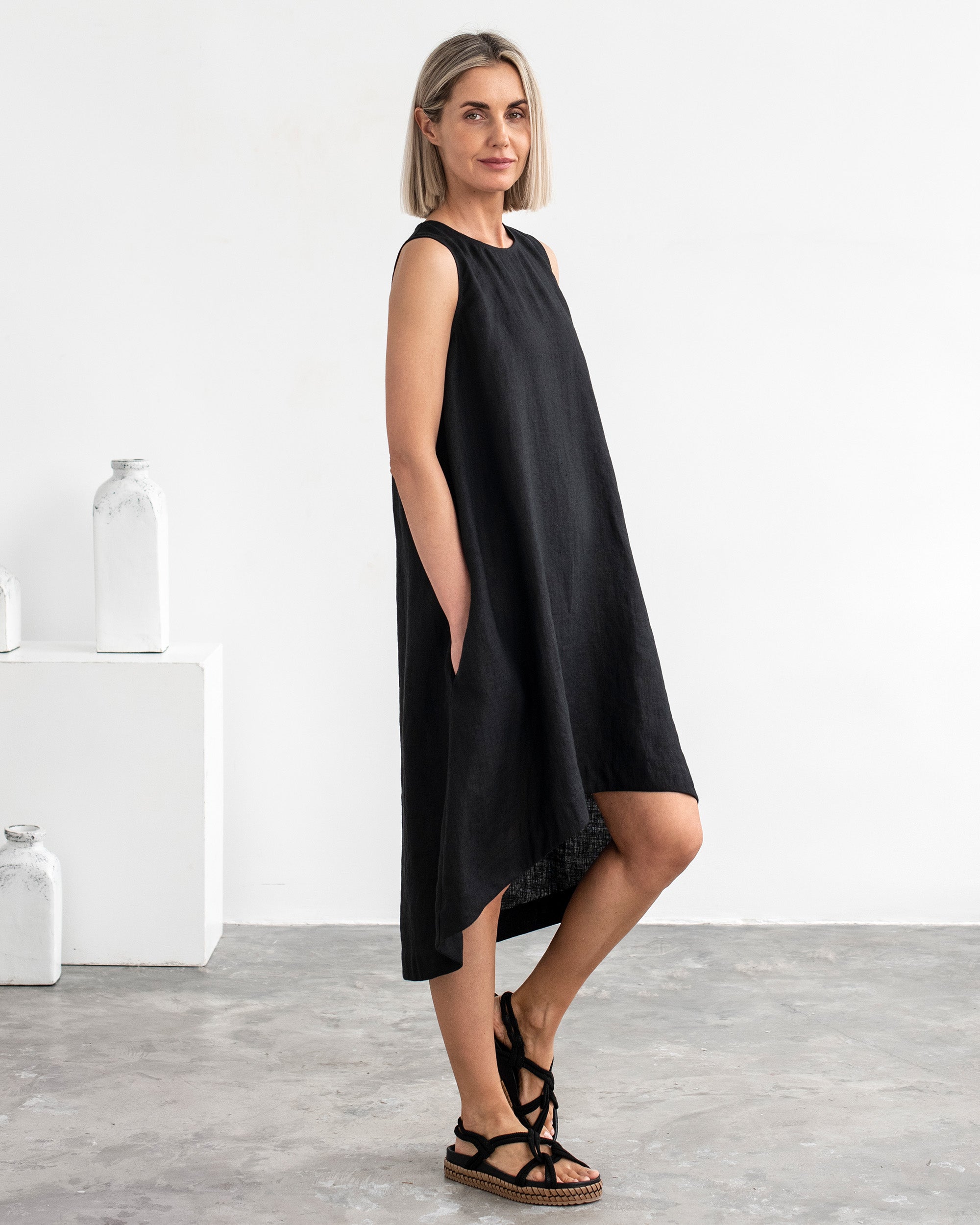 Royal Toscana Linen Dress in Black - gallery