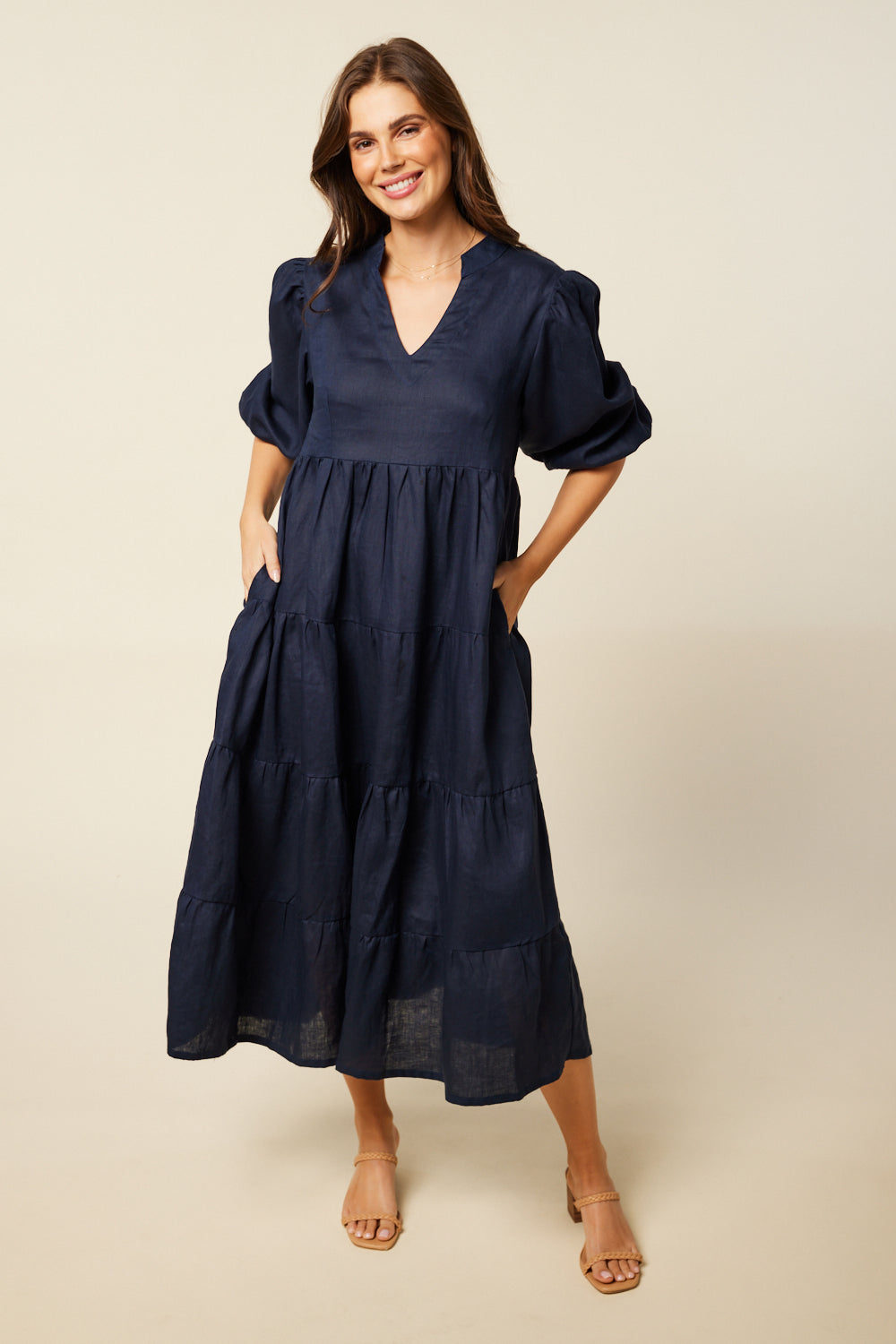 Sabre Linen V-Neck Dress in Navy — gallery