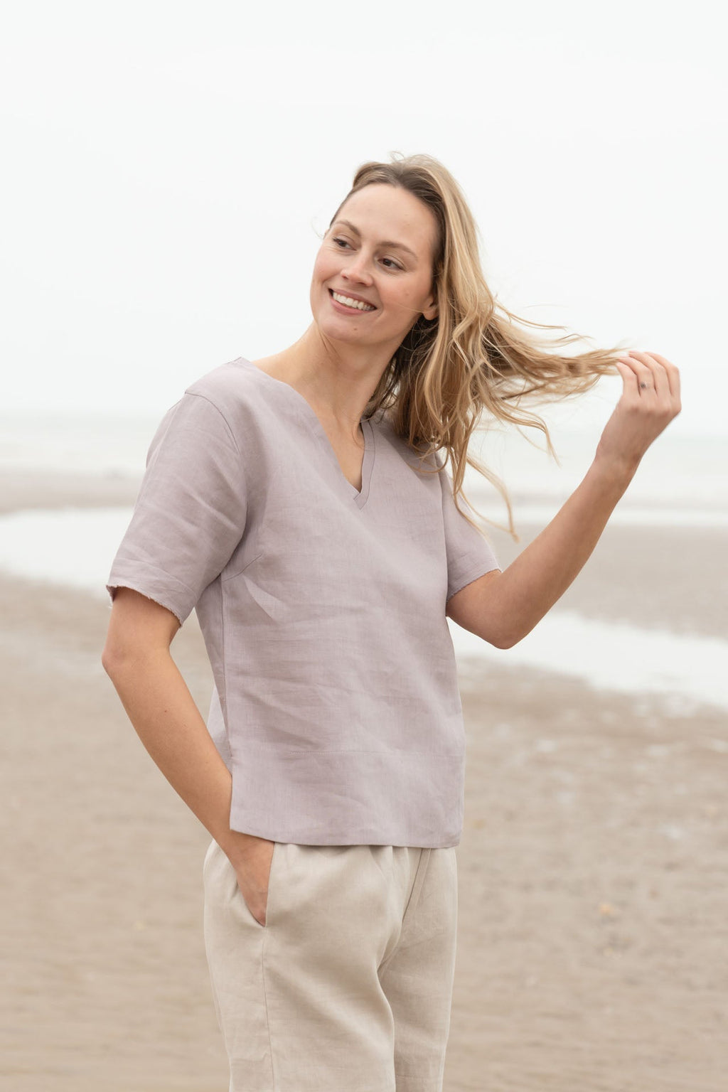 Sallie Linen Top | V-Neck Top — gallery