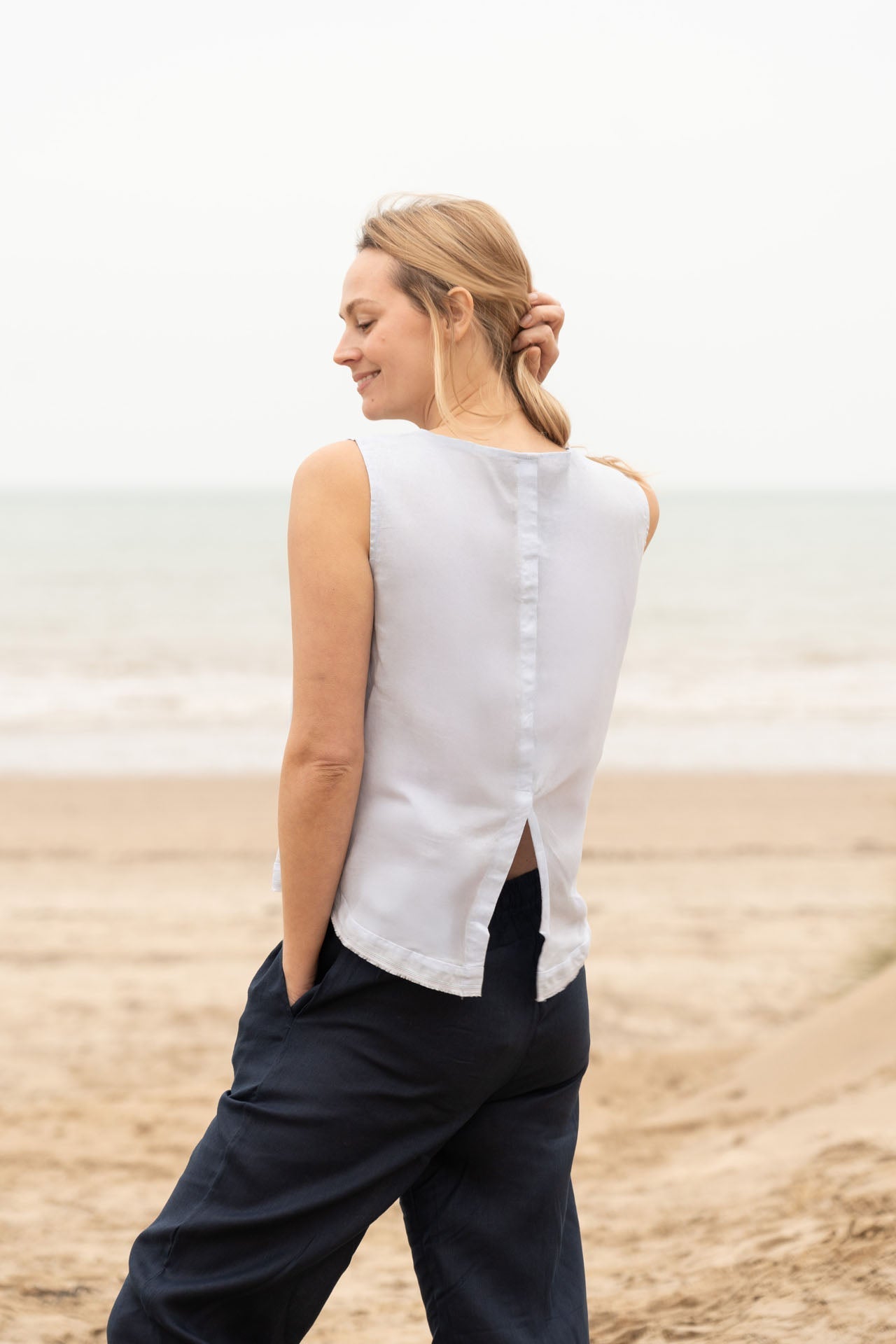 Aimie Linen Top | Linen Back Detail Top — gallery