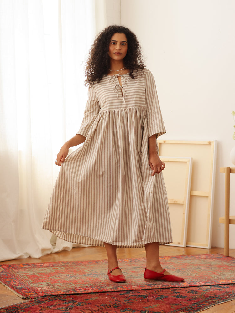 Birdie Bell Sleeve Dress - gallery