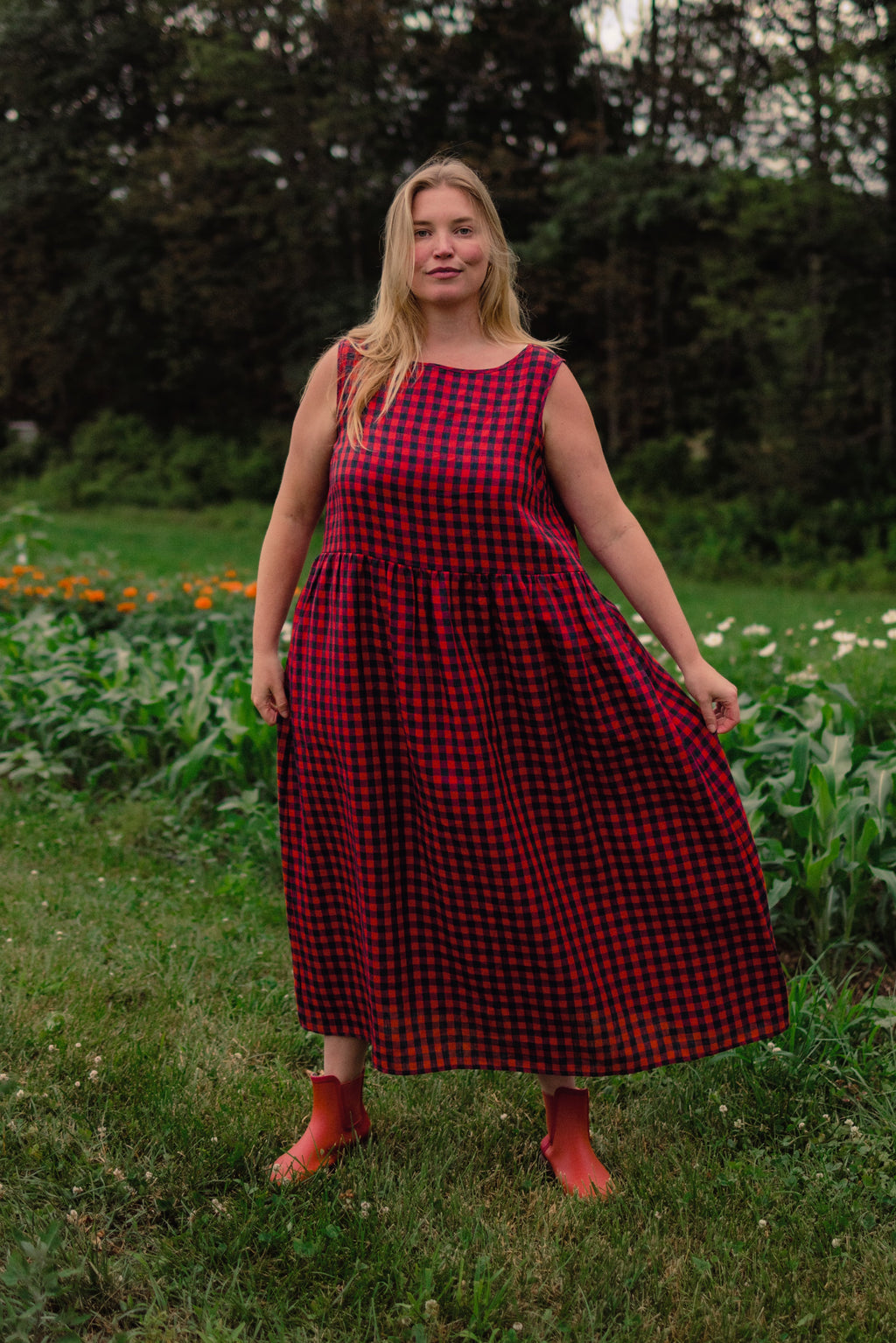 Luna Sleeveless Dress - gallery