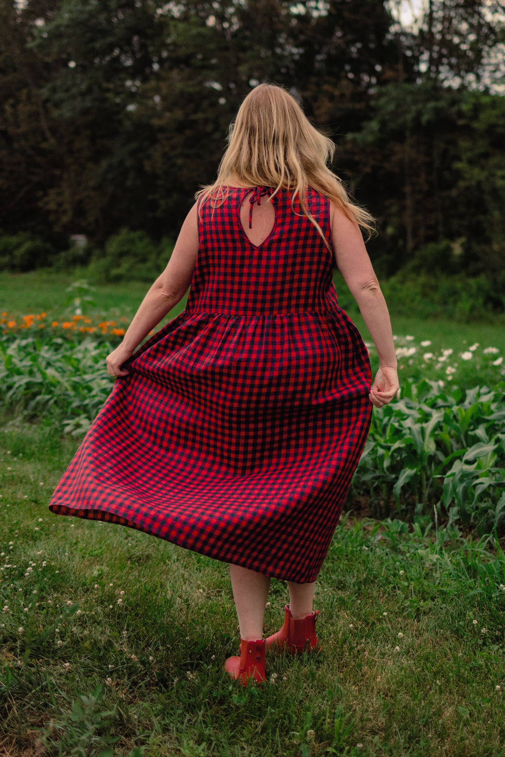 Luna Sleeveless Dress - gallery