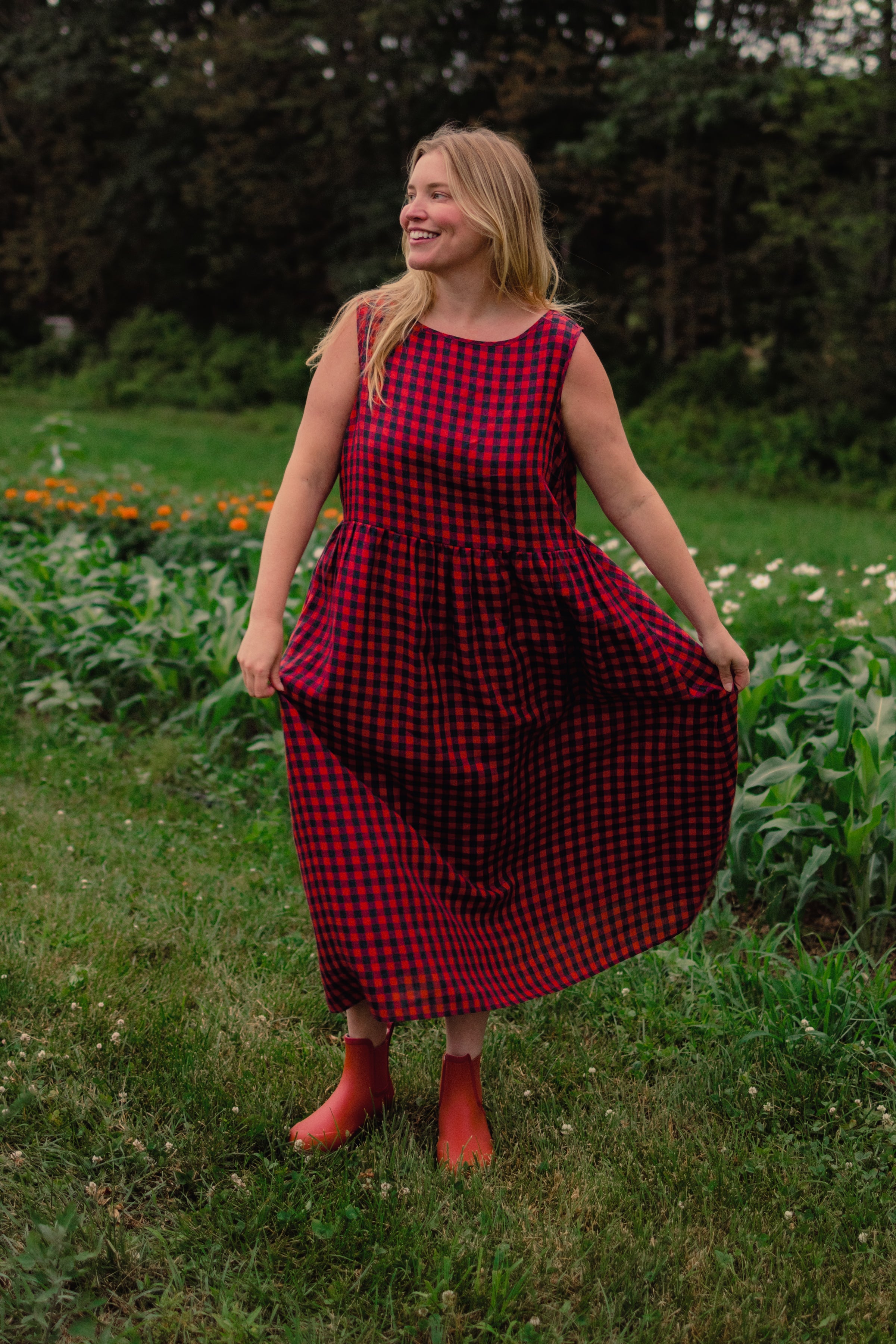 Luna Sleeveless Dress - gallery